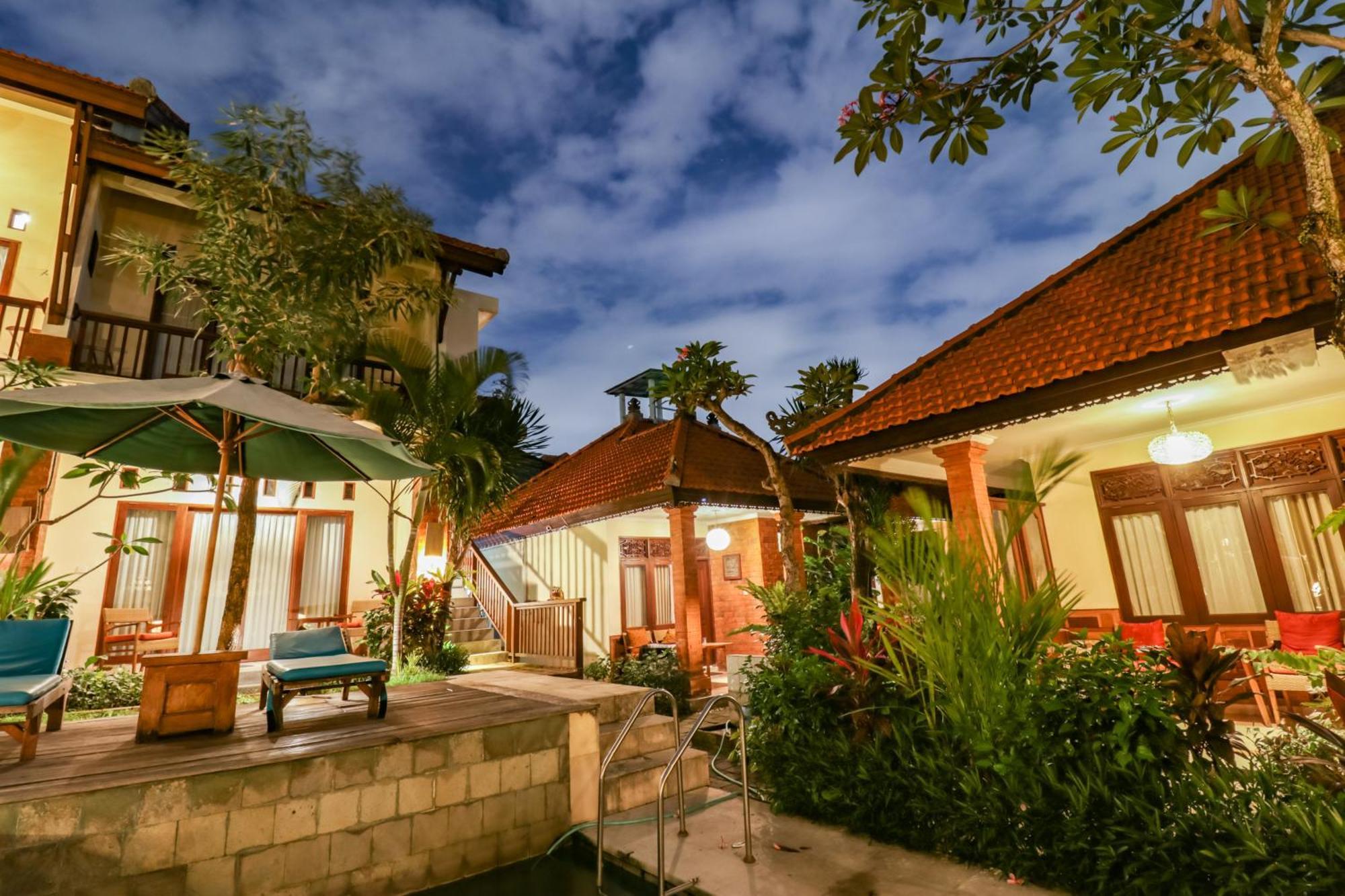Mina Pelasa Hotel Легиан Экстерьер фото